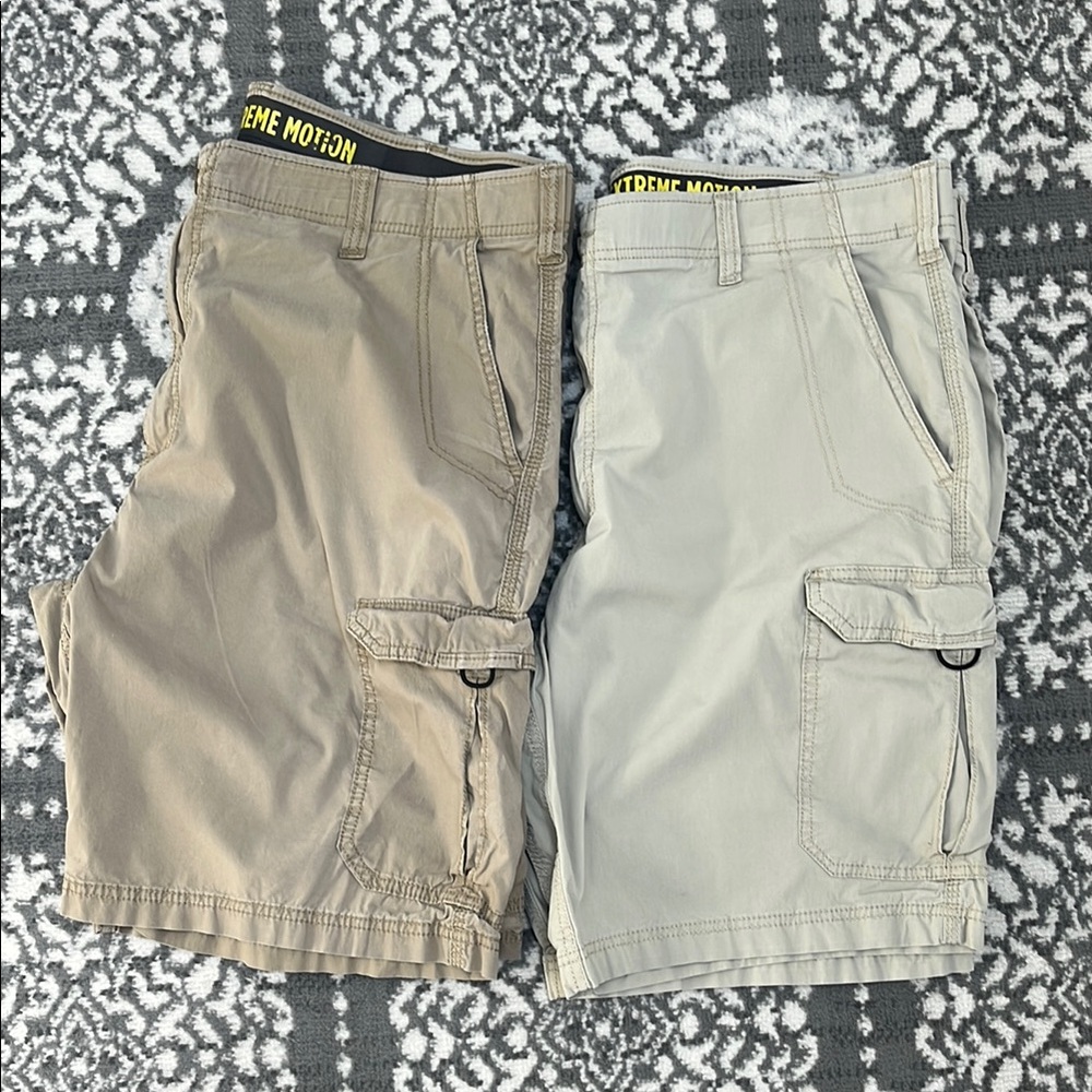 Men's Cargo Shorts - Tan -dark and light-EUC